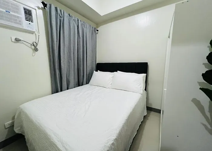 1br Luxury Bed, Movie Room, Swimming Pool Access * Manila